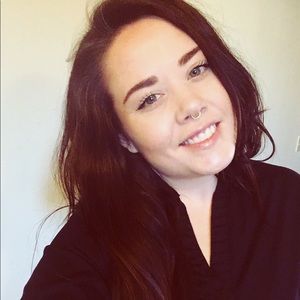 Meet your Posher, Andra